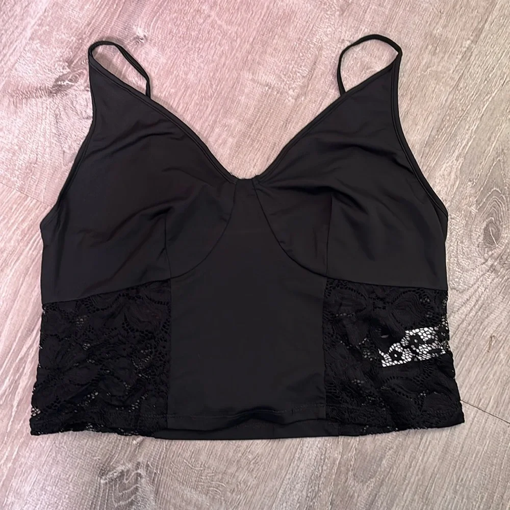 SHEIN curve black lace camisole - Picture 1 of 5